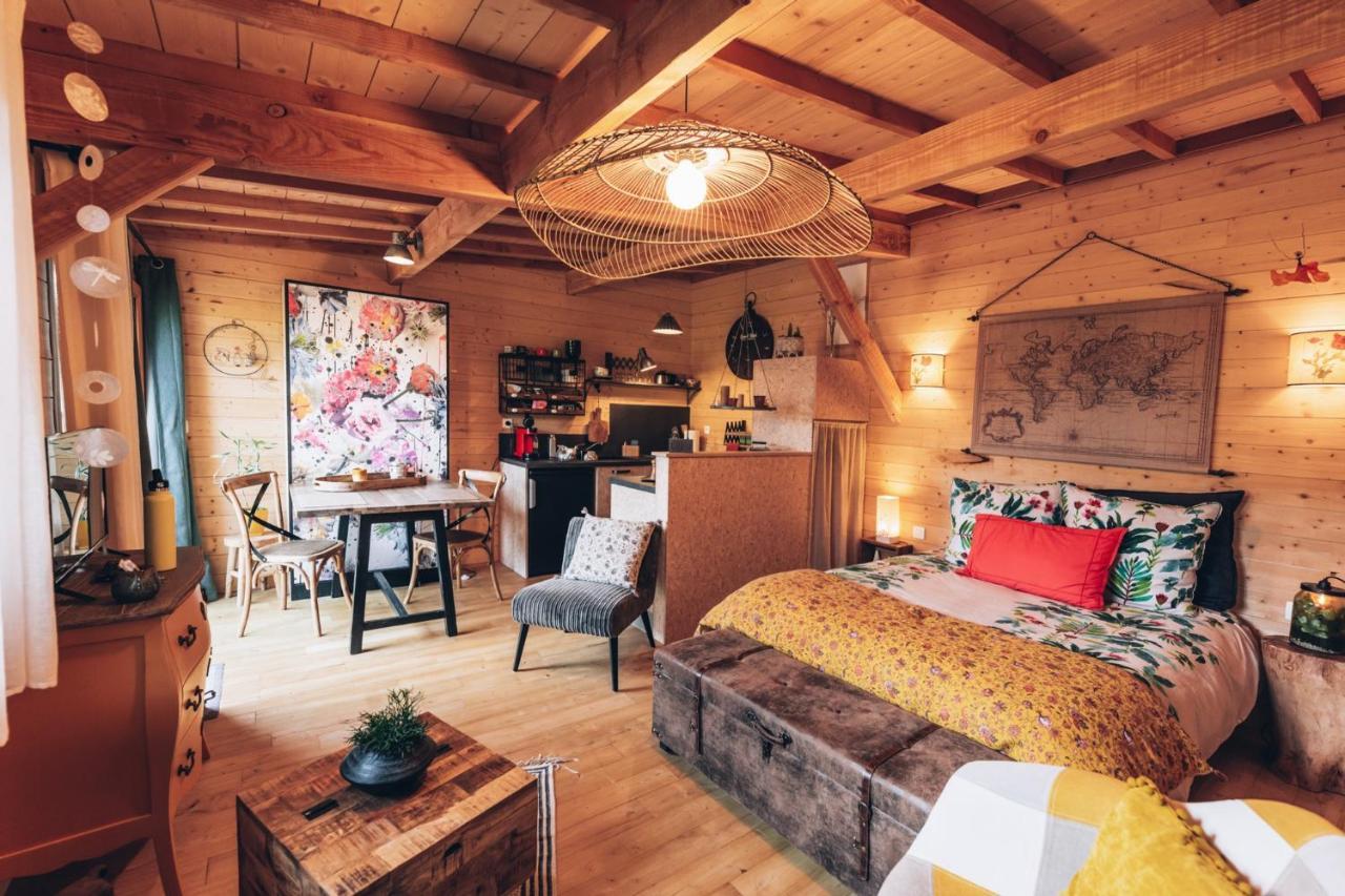 La Cabane Du Bon Chemin ,Spa Laval  Extérieur photo