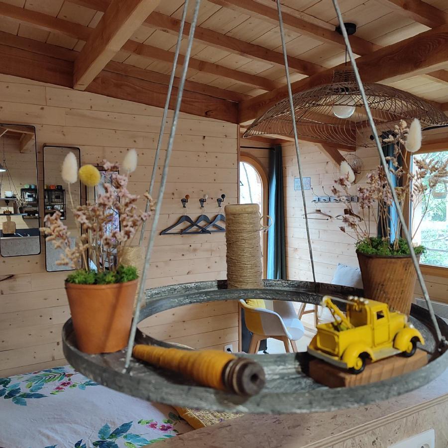 La Cabane Du Bon Chemin ,Spa Laval  Extérieur photo